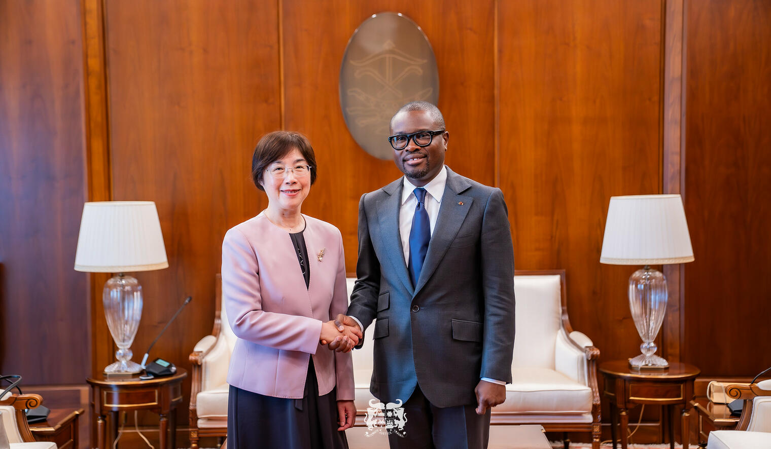 Palais de la Marina : Le Président Romuald WADAGNI échange avec la Présidente de l’AIIB sur les grands projets du Bénin